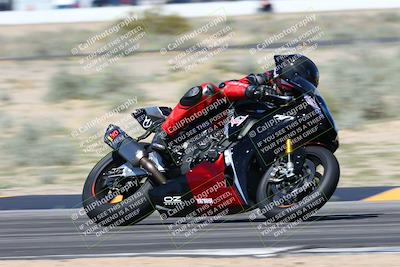 media/Mar-25-2024-Moto Forza (Mon) [[8d4319bd68]]/3-Intermediate Group/Session 3 (Turn 4)/